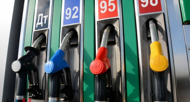 Россия вошла в число стран с самым дешевым бензином