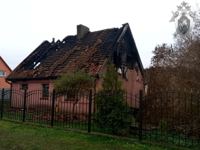 Житель Калининградской области сжег дом со своей семьей внутри