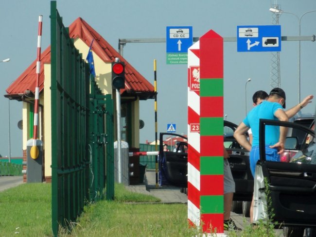 На границе с Польшей будут дежурить российские полицейские
